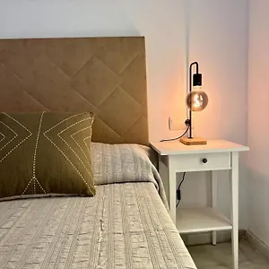 charming-1bedroom-apartment-in-the-heart-of-malaga-wifiac.1costadelsol.com/